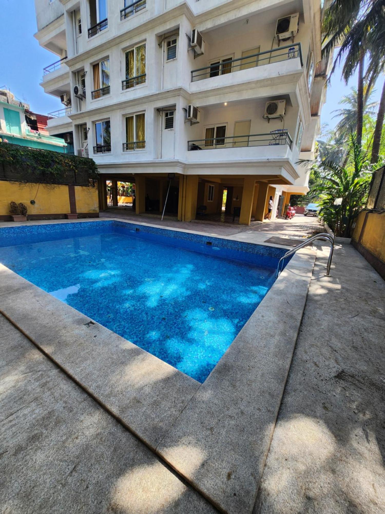 Luxury 2Bhk Apartment Near Calangute Baga Beach With Pool Dış mekan fotoğraf