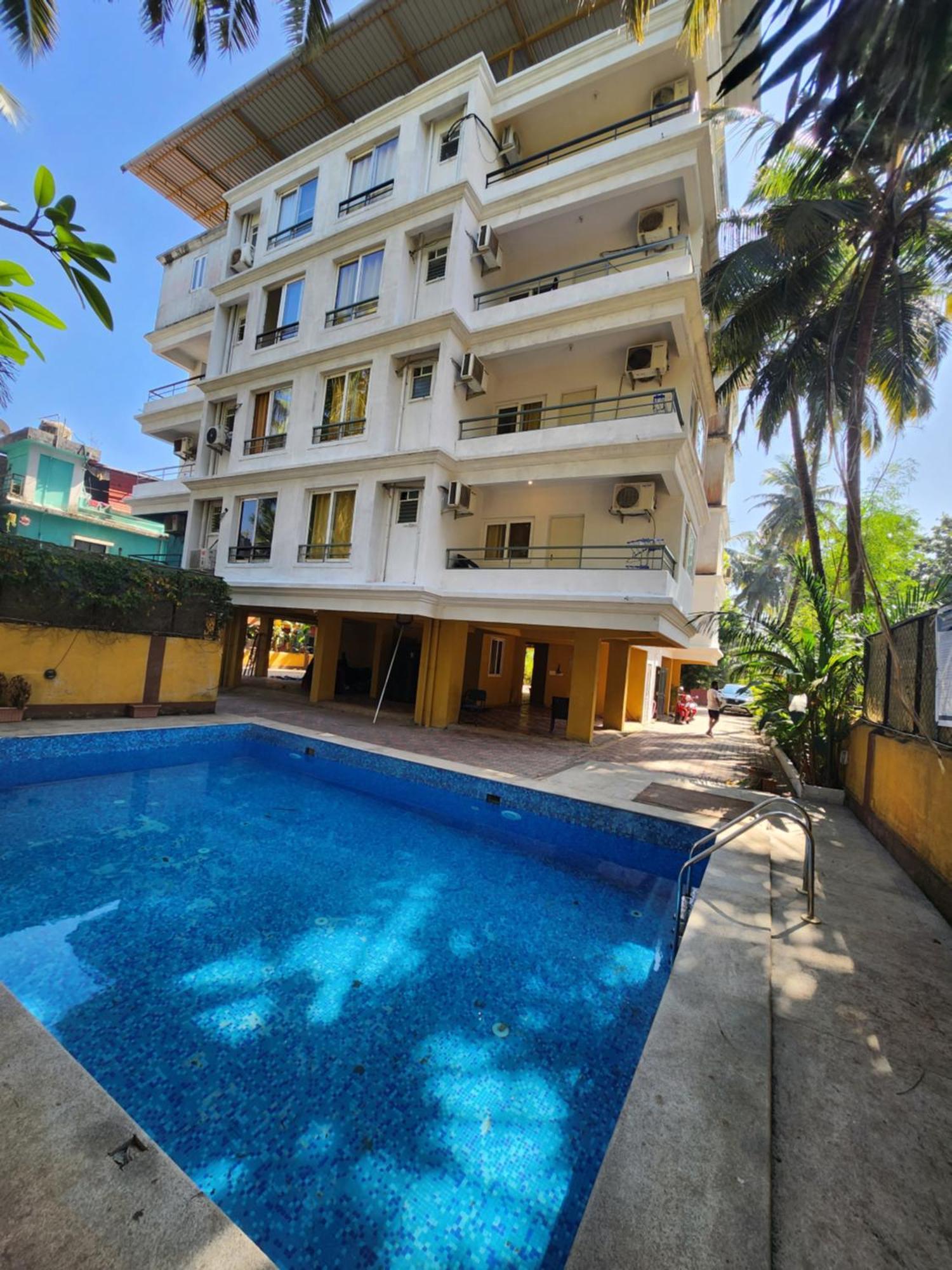 Luxury 2Bhk Apartment Near Calangute Baga Beach With Pool Dış mekan fotoğraf