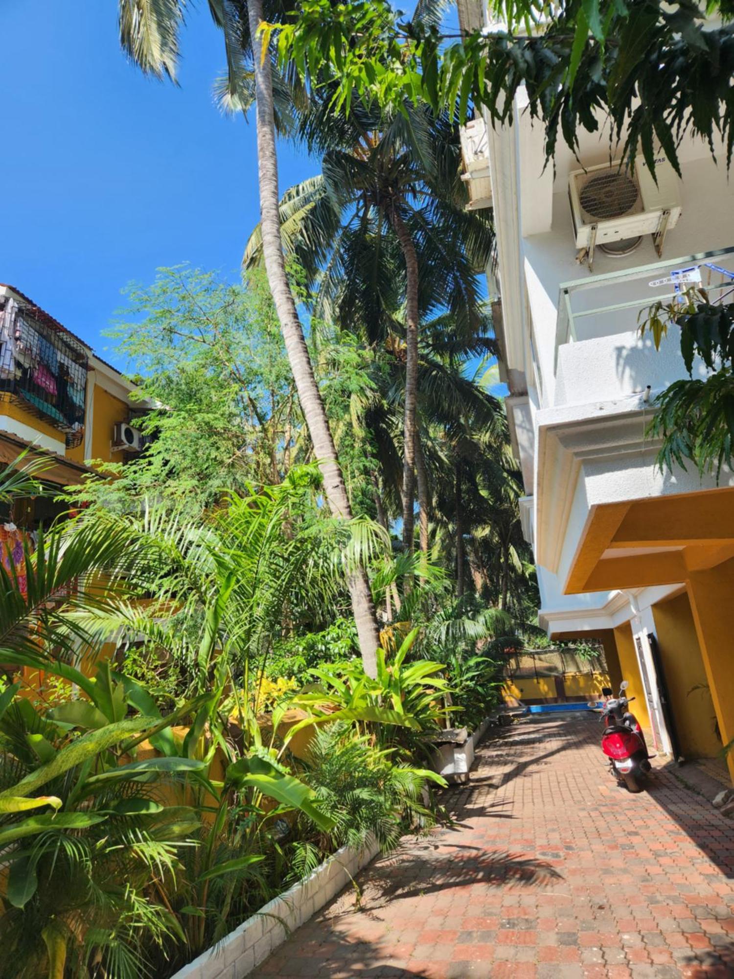 Luxury 2Bhk Apartment Near Calangute Baga Beach With Pool Dış mekan fotoğraf